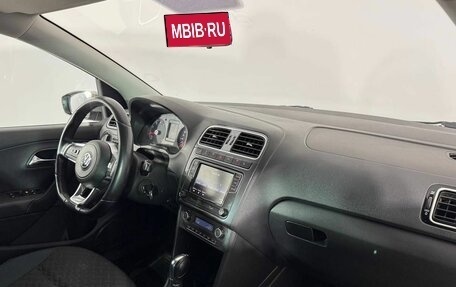 Volkswagen Polo VI (EU Market), 2019 год, 1 530 000 рублей, 24 фотография