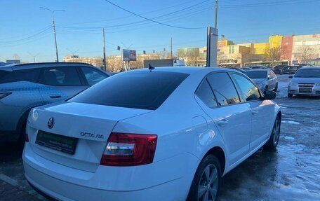 Skoda Octavia, 2017 год, 1 390 000 рублей, 6 фотография