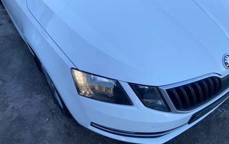 Skoda Octavia, 2017 год, 1 390 000 рублей, 4 фотография