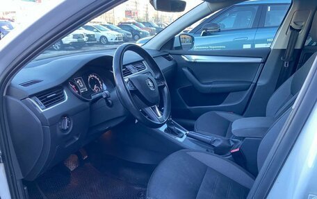 Skoda Octavia, 2017 год, 1 390 000 рублей, 10 фотография