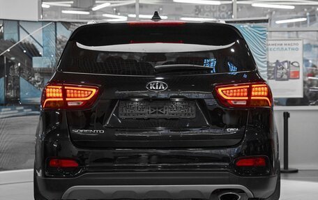 KIA Sorento III Prime рестайлинг, 2018 год, 2 079 000 рублей, 5 фотография