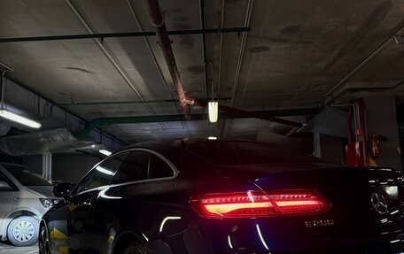 Mercedes-Benz E-Класс, 2019 год, 4 600 000 рублей, 7 фотография