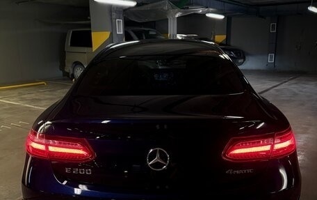 Mercedes-Benz E-Класс, 2019 год, 4 600 000 рублей, 5 фотография