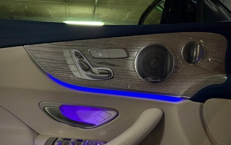Mercedes-Benz E-Класс, 2019 год, 4 600 000 рублей, 13 фотография