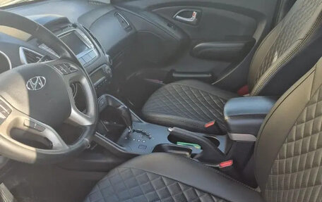 Hyundai ix35 I рестайлинг, 2012 год, 1 200 000 рублей, 10 фотография