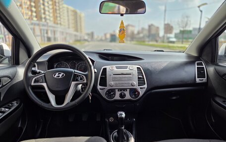 Hyundai i20 IB рестайлинг, 2011 год, 600 000 рублей, 13 фотография