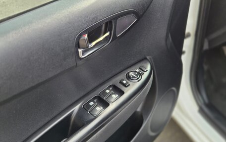 Hyundai i20 IB рестайлинг, 2011 год, 600 000 рублей, 10 фотография