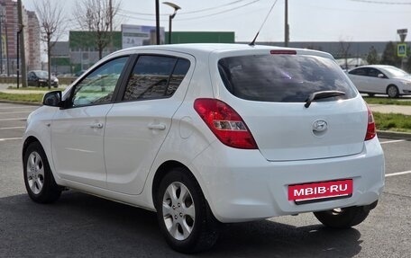 Hyundai i20 IB рестайлинг, 2011 год, 600 000 рублей, 4 фотография