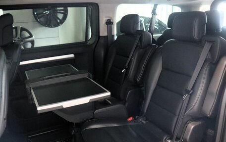 Peugeot Traveller I, 2021 год, 3 500 000 рублей, 21 фотография