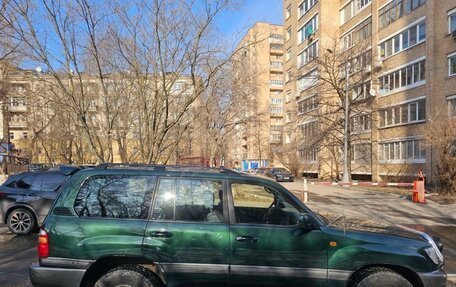 Toyota Land Cruiser 100 рестайлинг 2, 1999 год, 1 390 000 рублей, 4 фотография