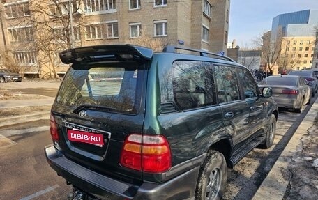 Toyota Land Cruiser 100 рестайлинг 2, 1999 год, 1 390 000 рублей, 5 фотография
