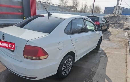 Volkswagen Polo VI (EU Market), 2017 год, 950 000 рублей, 5 фотография