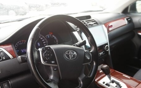 Toyota Camry, 2014 год, 1 700 000 рублей, 12 фотография