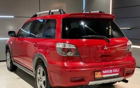 Mitsubishi Outlander III рестайлинг 3, 2005 год, 710 000 рублей, 3 фотография