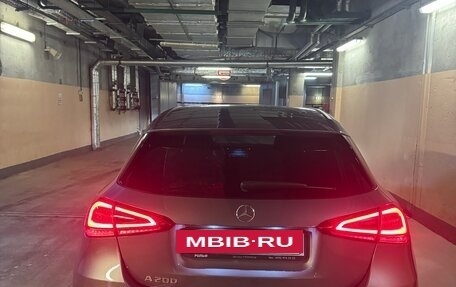 Mercedes-Benz A-Класс, 2018 год, 2 300 000 рублей, 2 фотография