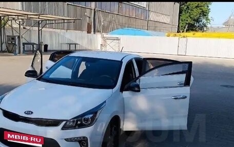 KIA Rio IV, 2020 год, 1 600 000 рублей, 4 фотография