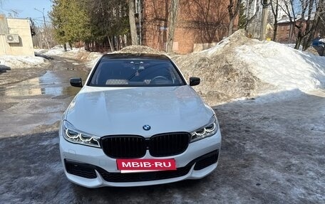 BMW 7 серия, 2016 год, 3 990 000 рублей, 3 фотография