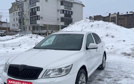 Skoda Octavia, 2012 год, 950 000 рублей, 2 фотография