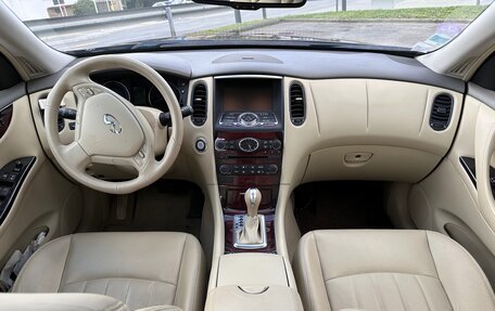 Infiniti QX50 I рестайлинг, 2014 год, 2 200 000 рублей, 7 фотография