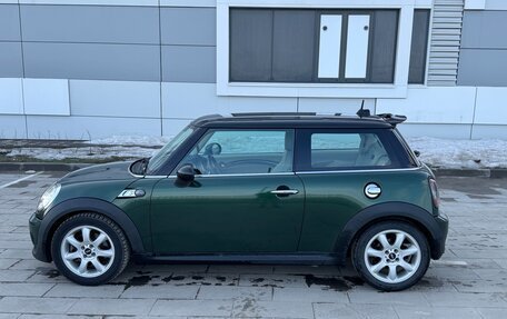 MINI Hatch, 2010 год, 8 фотография