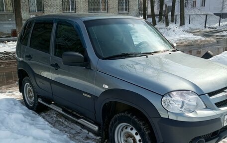 Chevrolet Niva I рестайлинг, 2016 год, 700 000 рублей, 1 фотография