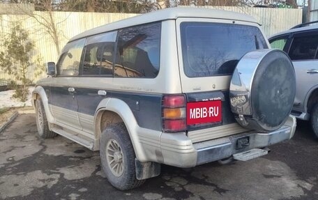 Mitsubishi Pajero III рестайлинг, 1993 год, 499 900 рублей, 2 фотография