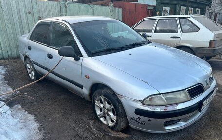Mitsubishi Carisma I, 2001 год, 75 000 рублей, 4 фотография