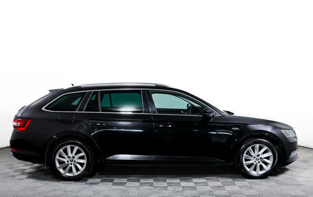 Skoda Superb III рестайлинг, 2016 год, 1 990 000 рублей, 4 фотография