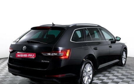 Skoda Superb III рестайлинг, 2016 год, 1 990 000 рублей, 5 фотография