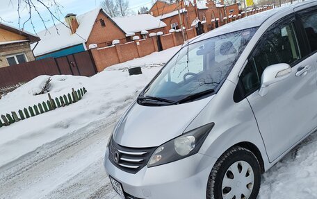 Honda Freed I, 2010 год, 1 195 000 рублей, 3 фотография