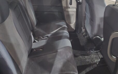 Honda Freed I, 2010 год, 1 195 000 рублей, 11 фотография