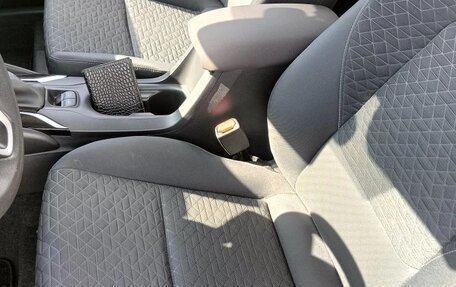 Toyota Corolla, 2023 год, 2 350 000 рублей, 4 фотография