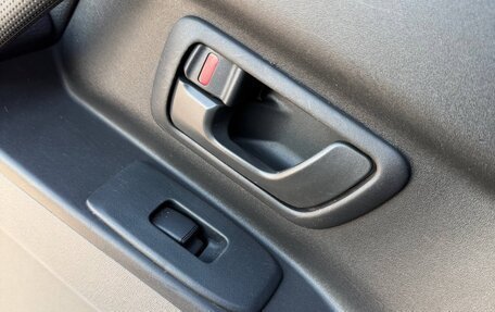 Mitsubishi Montero III, 2000 год, 1 150 000 рублей, 18 фотография