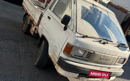 Toyota Town Ace III, 1990 год, 399 999 рублей, 1 фотография