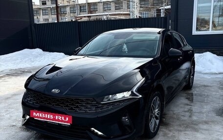 KIA K5, 2021 год, 2 450 000 рублей, 2 фотография