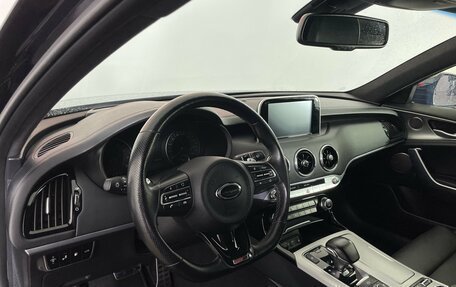 KIA Stinger I, 2018 год, 3 500 000 рублей, 10 фотография