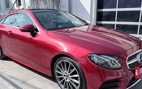 Mercedes-Benz E-Класс, 2019 год, 4 700 000 рублей, 3 фотография