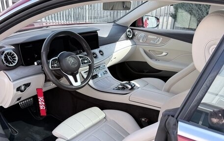 Mercedes-Benz E-Класс, 2019 год, 4 700 000 рублей, 6 фотография