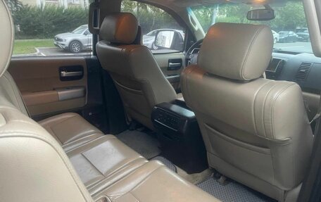 Toyota Sequoia II рестайлинг, 2008 год, 2 200 000 рублей, 10 фотография
