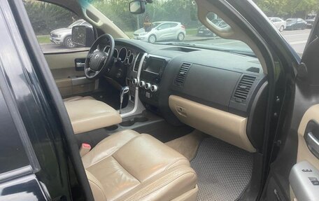 Toyota Sequoia II рестайлинг, 2008 год, 2 200 000 рублей, 9 фотография