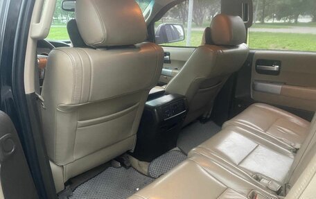 Toyota Sequoia II рестайлинг, 2008 год, 2 200 000 рублей, 11 фотография