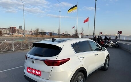 KIA Sportage IV рестайлинг, 2017 год, 1 850 000 рублей, 4 фотография