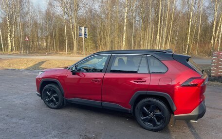 Toyota RAV4, 2021 год, 3 700 000 рублей, 22 фотография