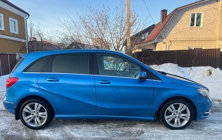 Mercedes-Benz B-Класс, 2013 год, 1 290 000 рублей, 4 фотография