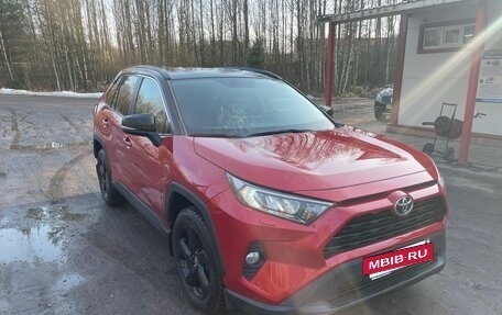 Toyota RAV4, 2021 год, 3 700 000 рублей, 19 фотография