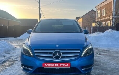 Mercedes-Benz B-Класс, 2013 год, 1 290 000 рублей, 2 фотография