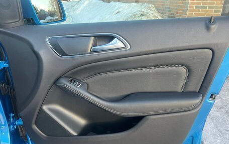 Mercedes-Benz B-Класс, 2013 год, 1 290 000 рублей, 24 фотография