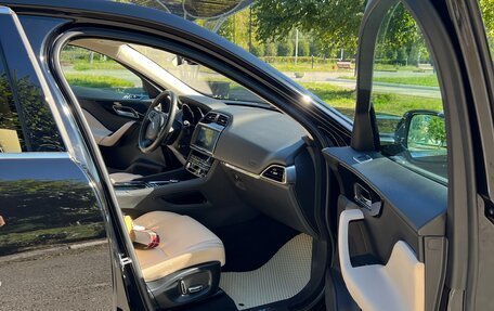 Jaguar F-Pace, 2019 год, 3 580 000 рублей, 4 фотография