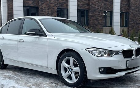 BMW 3 серия, 2013 год, 1 800 000 рублей, 3 фотография