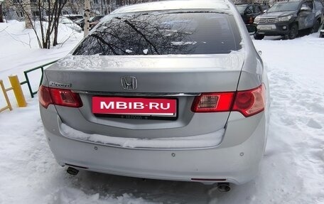 Honda Accord VIII рестайлинг, 2011 год, 1 000 000 рублей, 2 фотография